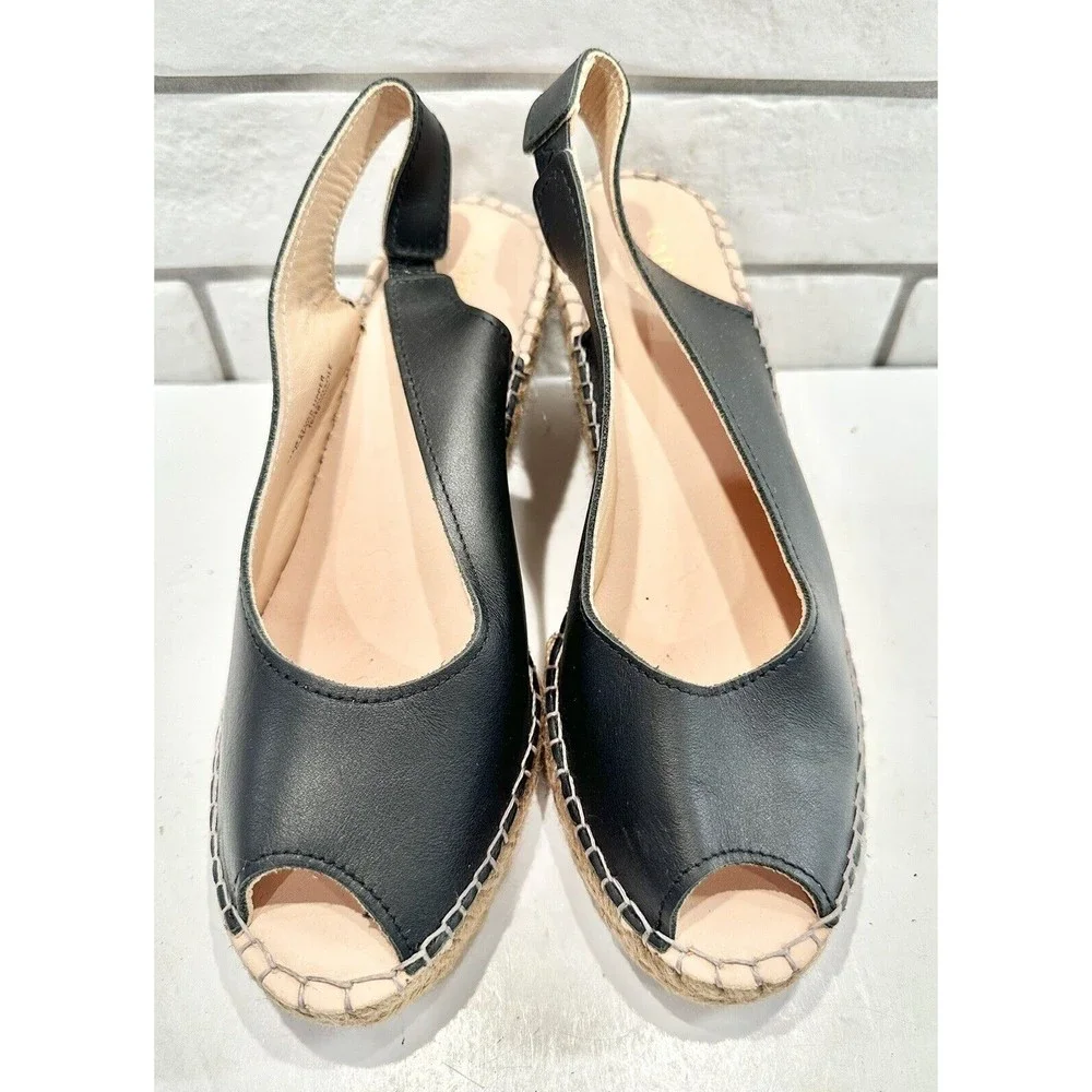Carvela Comfort Black Leather Wedge Sandals Woman's Size 37 US 7‎